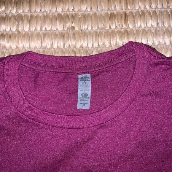 Cute. Women’s. Tee Pink Short Sleeve Size Medium - Picture 2 of 2